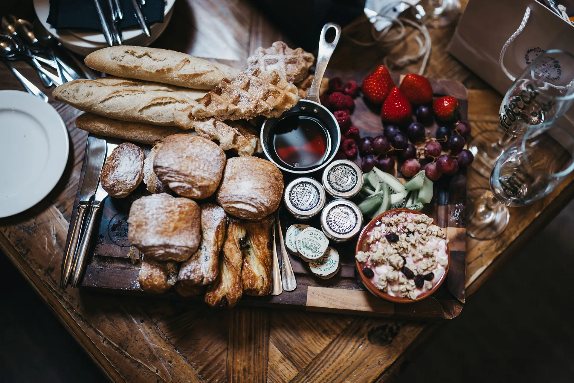 bassmead manor barns appletree cottage breakfast