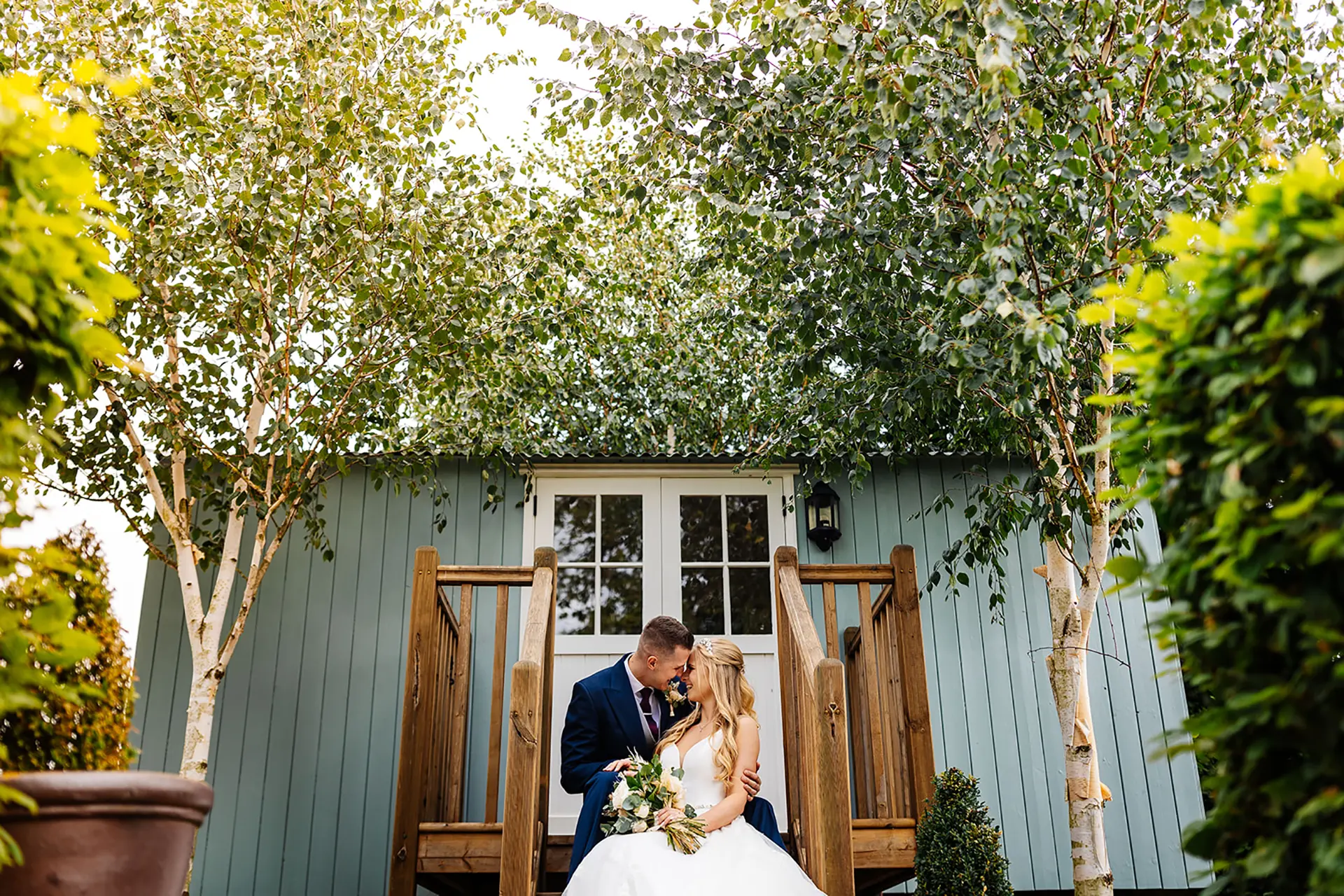 bassmead manor barns couple