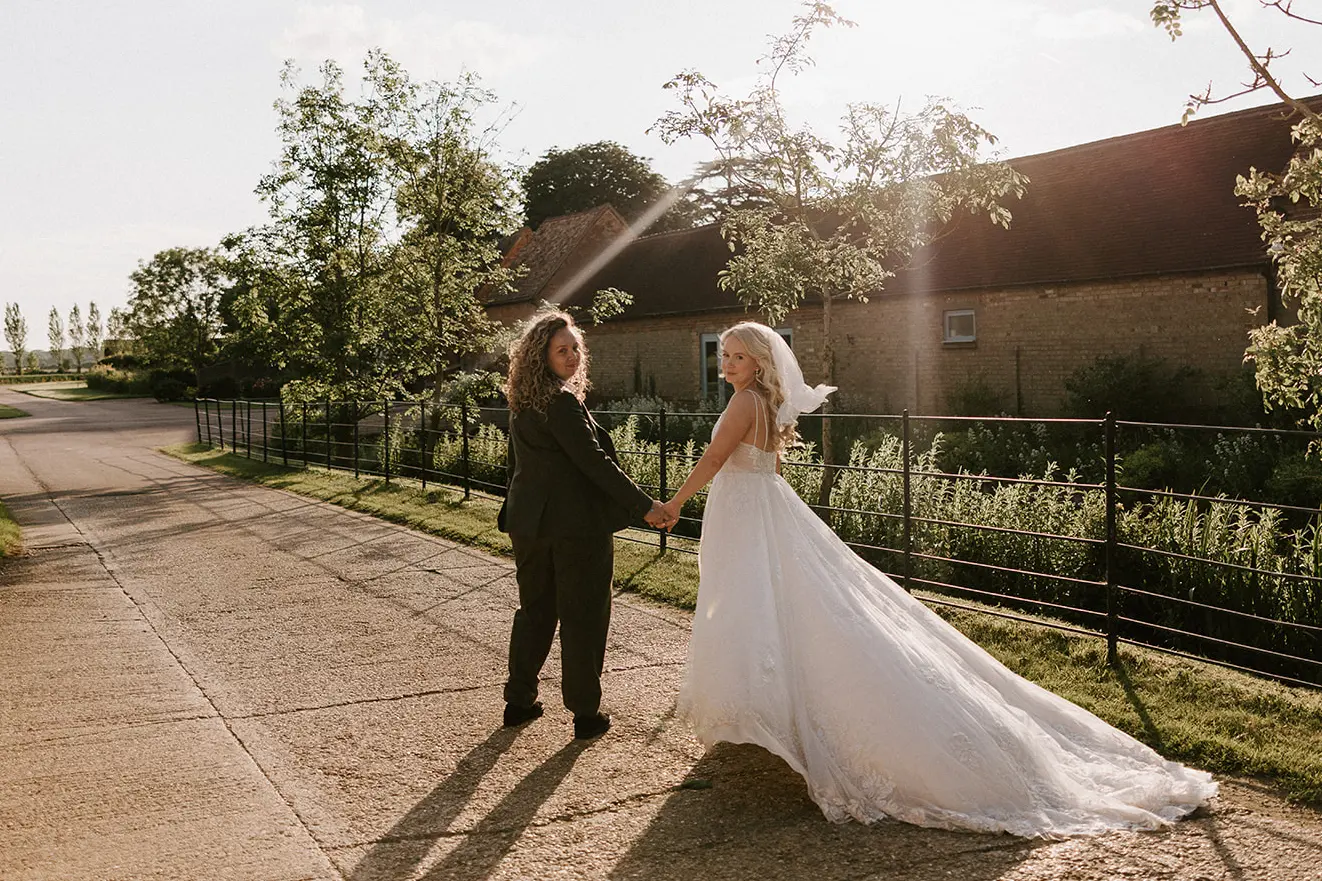 bassmead manor barns couple venue entrance