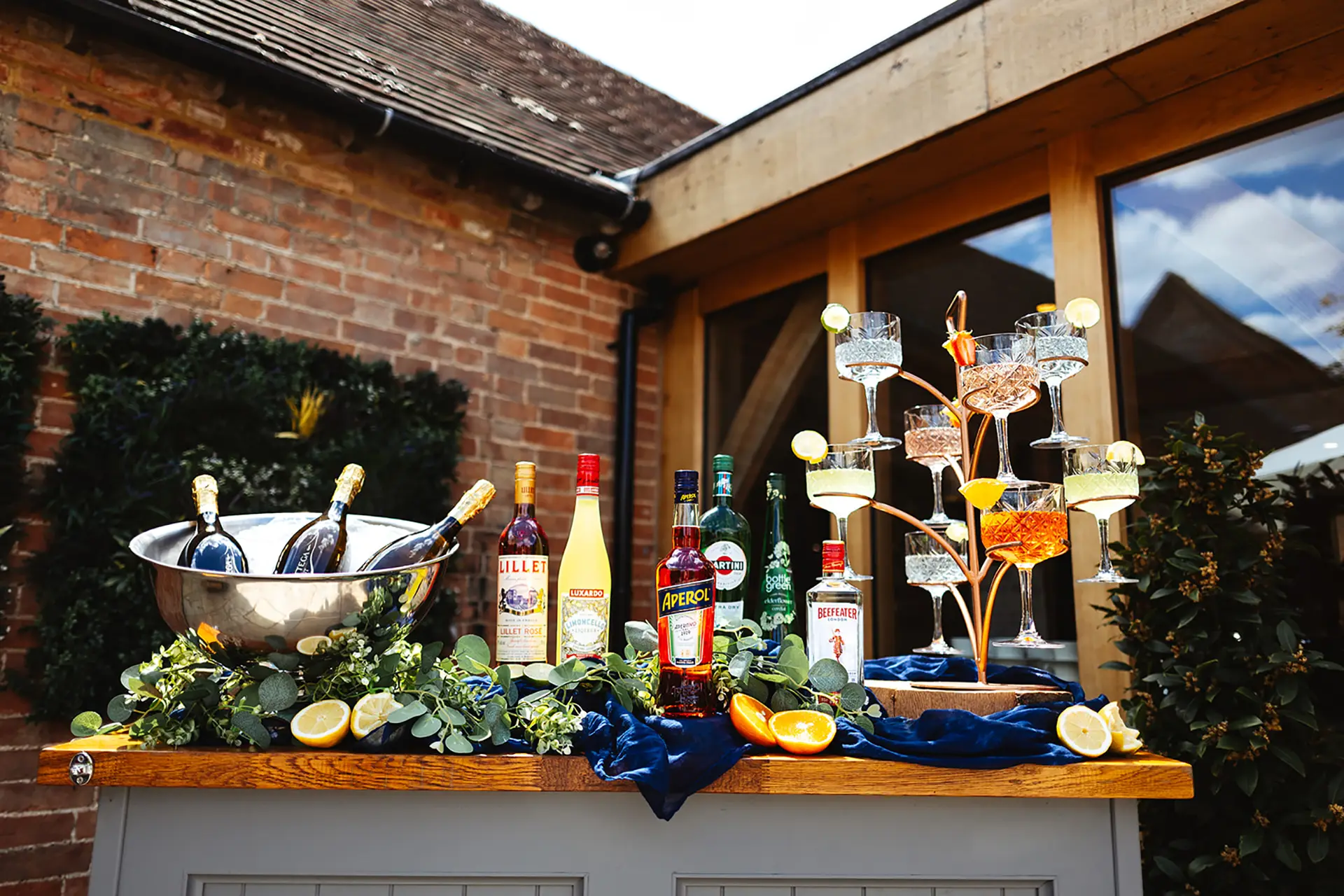 bassmead manor barns showcase outdoor bar