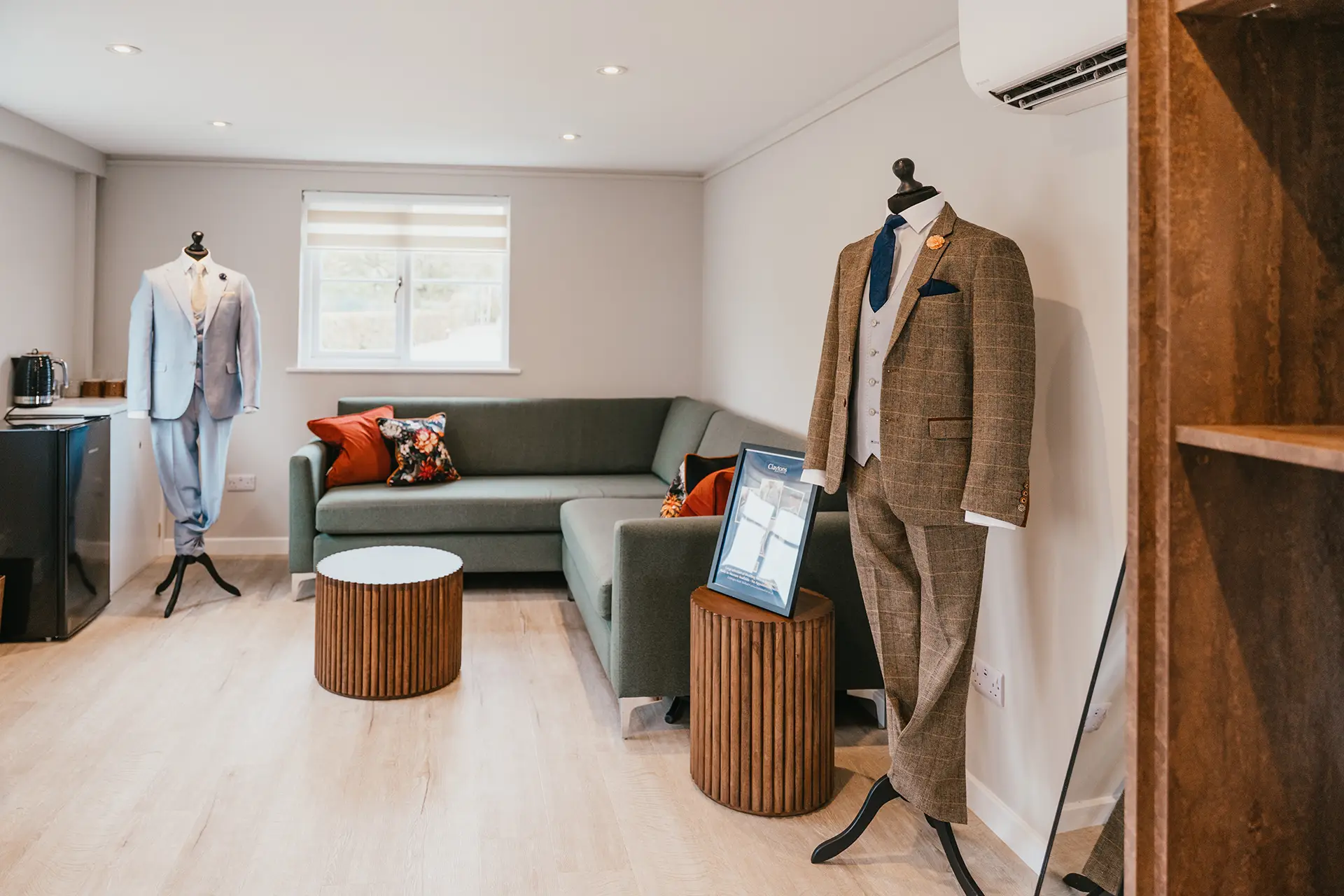 bassmead manor barns the dudeoir