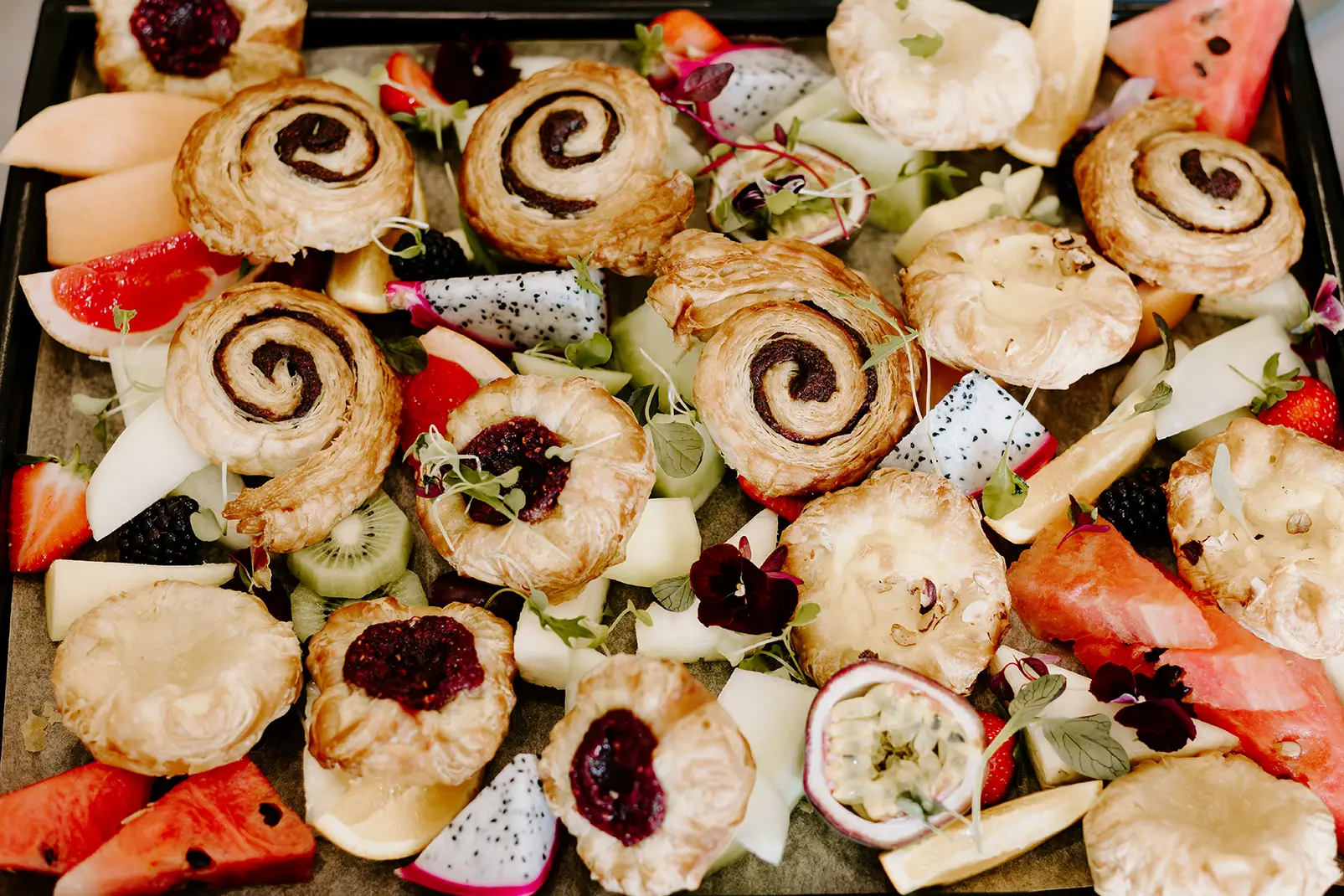 brookfield-barn-pre-ceremony sian weatherhead photography