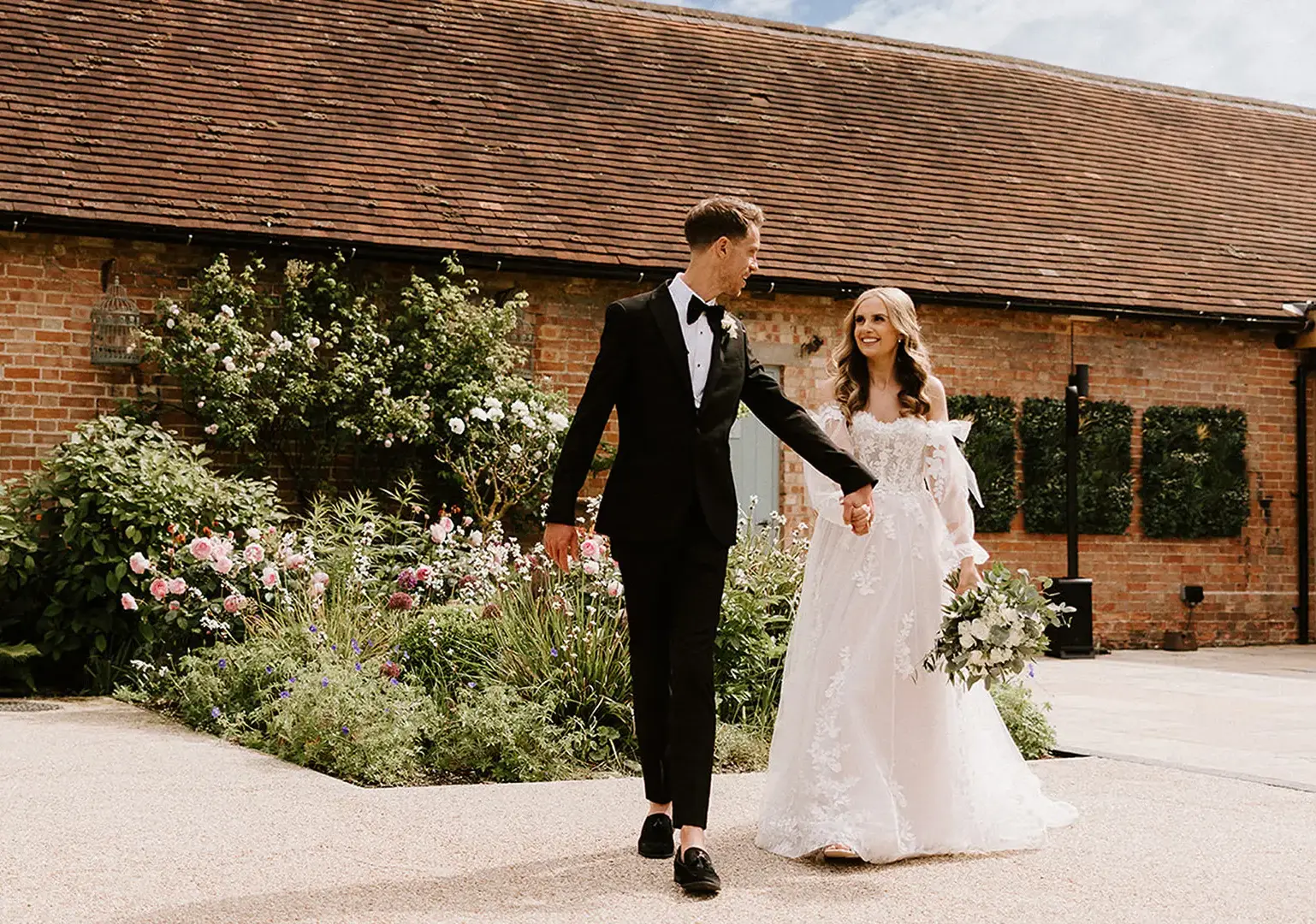 Bassmead Manor Barns Q3 summer first look event