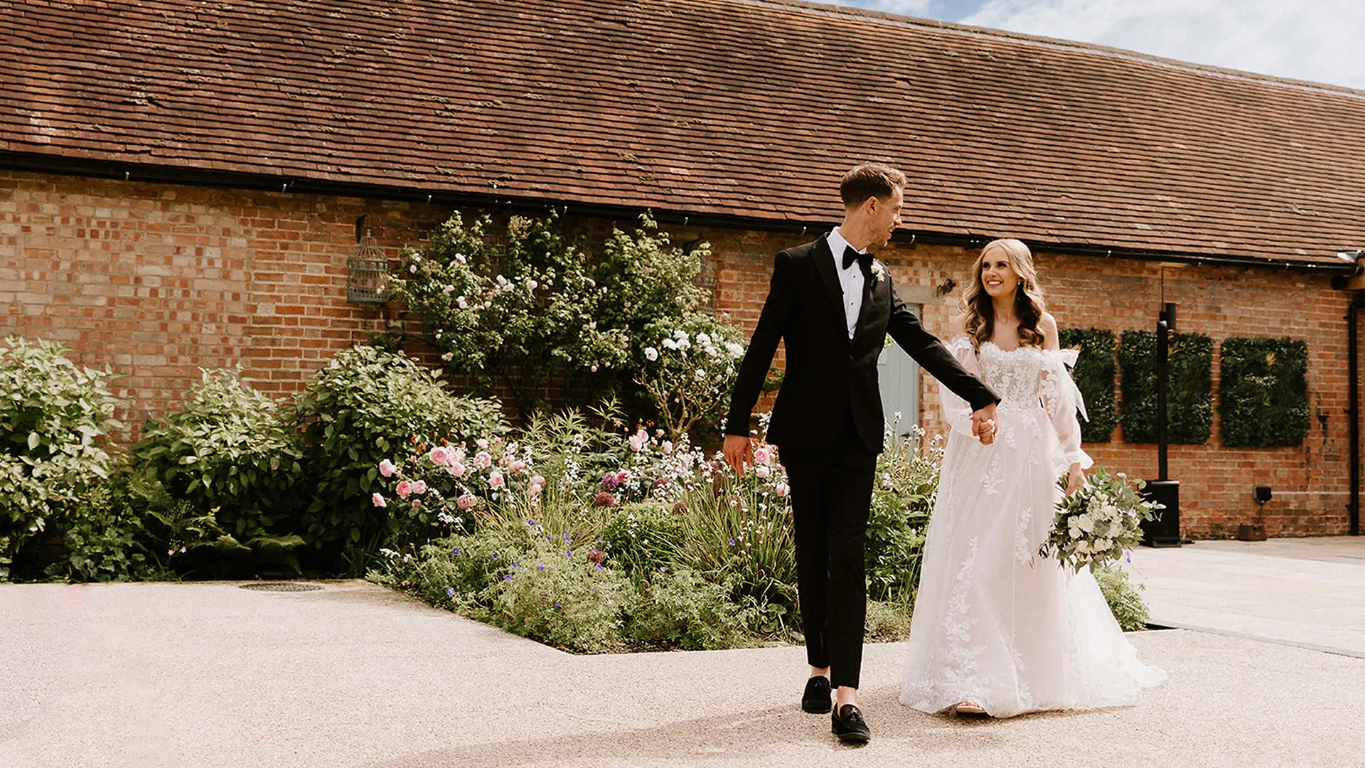 Bassmead Manor Barns Q3 summer first look event